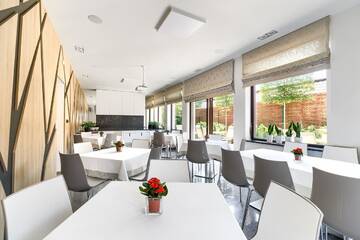 Фотографии Комплексы для отдыха с коттеджами/бунгало Villa Madre Golf & Family г. Виселка (Польша) №5 Фото Комплексы для отдыха с коттеджами/бунгало Villa Madre Golf & Family г. Виселка 5